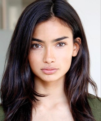 Kelly Gale photo