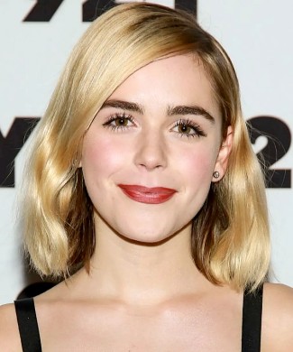 Kiernan Shipka photo